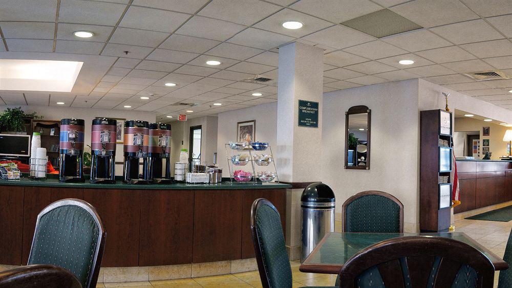 Hampton Inn Fishkill Eksteriør billede